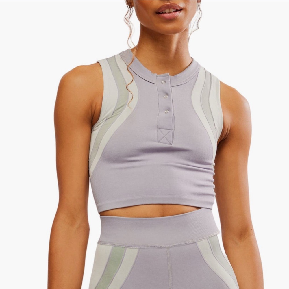 NWOT FP Movement Free Kick Crop Henley Muscle Tank